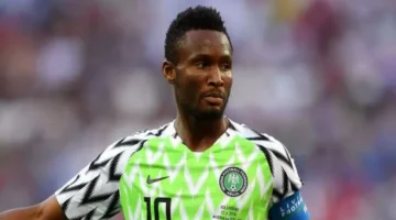 محمد صلاح في مرمى نقد أوبي ميكيل لكاراجر معركة حامية بين نجوم الكرة 1